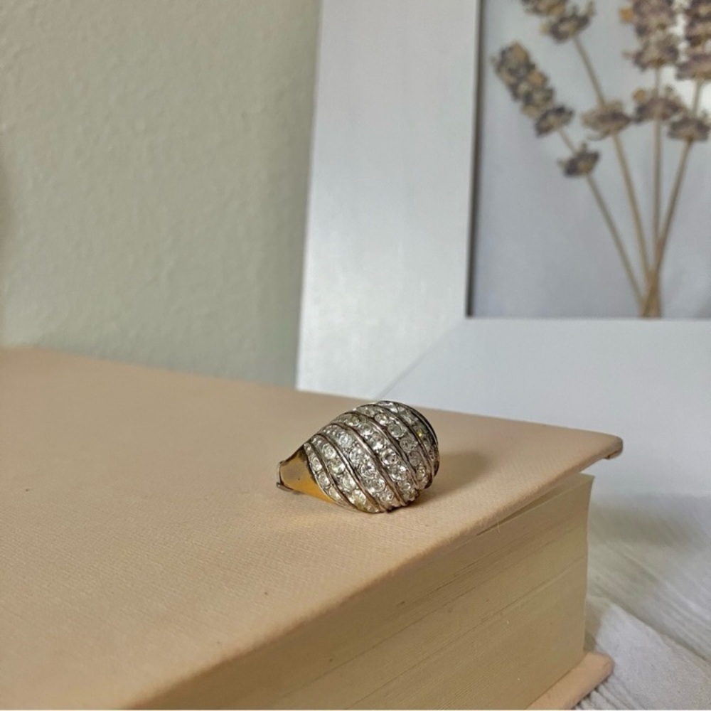 Dome Pave Cocktail Ring Vintage “Coriolana” Silver Gold Metallic Rhinestone Stat